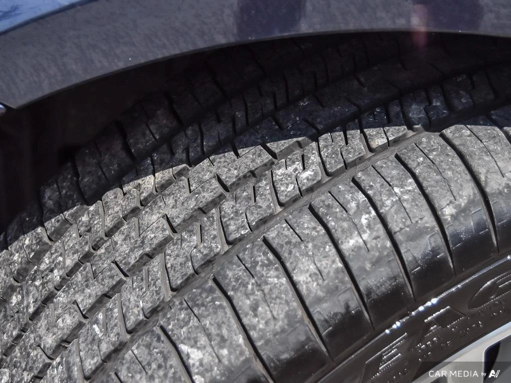 BMW 335 * 4dr Sdn 335i * CARFAX * ���� �� �� | Mobile.bg � ����������� 7