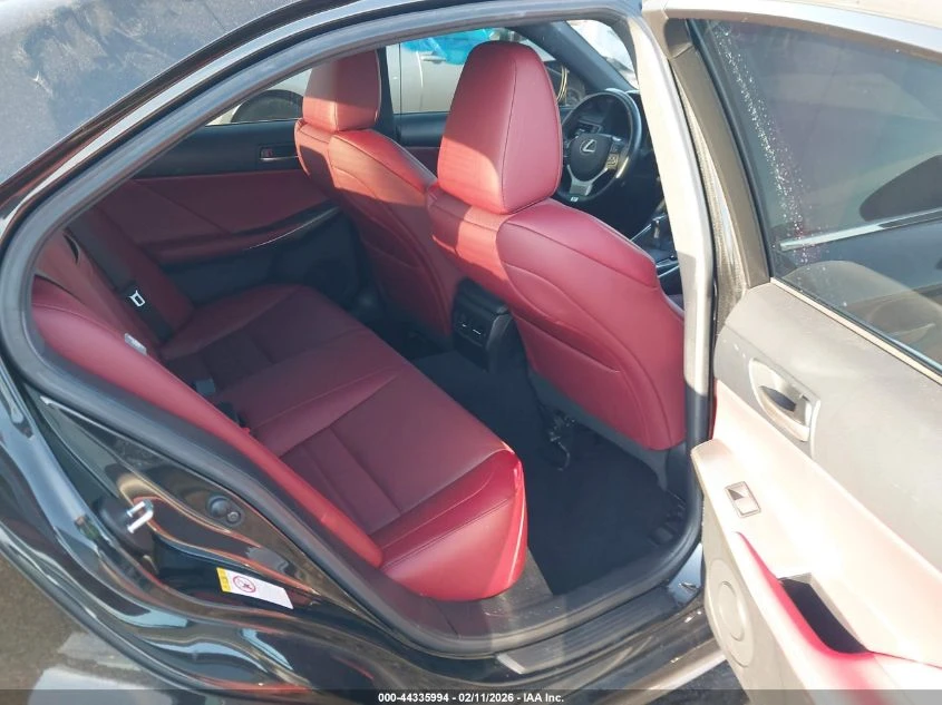 Lexus IS 300 3.5l - изображение 8