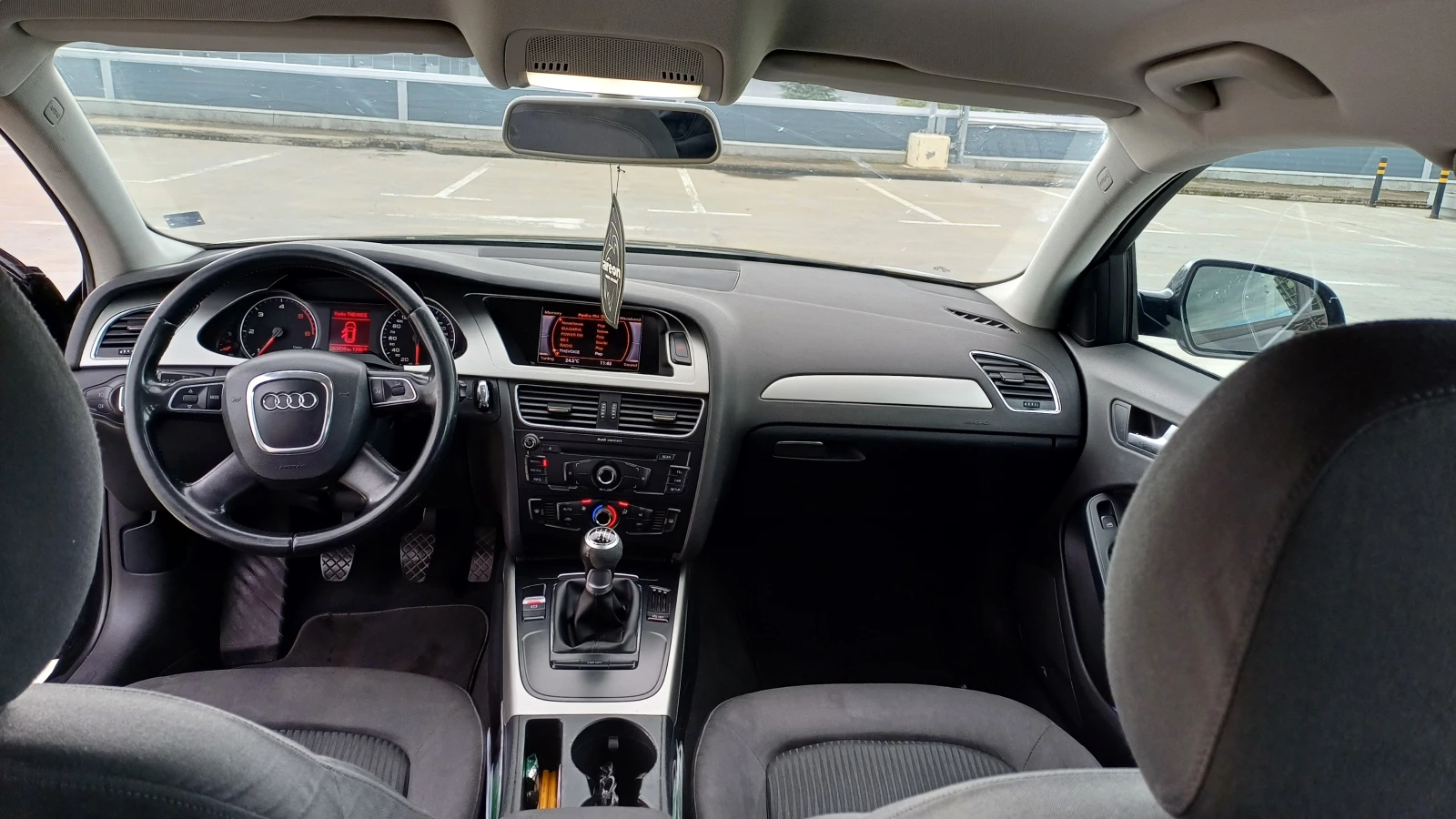 Audi A4 2.0 TDI, снимка 7 - Автомобили и джипове - 53766282