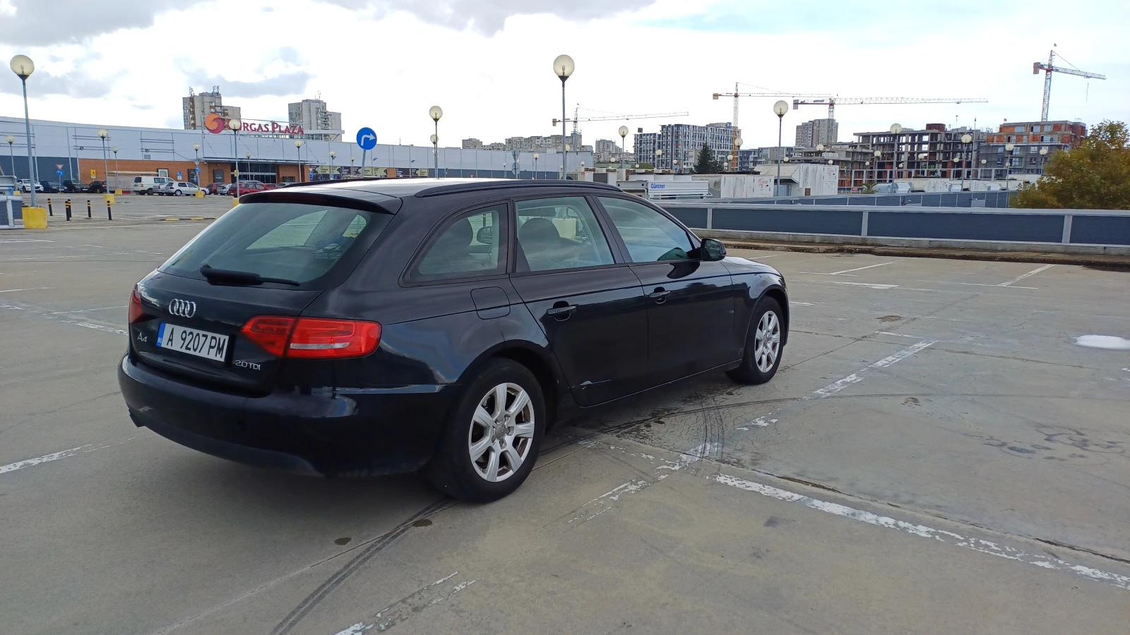 Audi A4 2.0 TDI, снимка 4 - Автомобили и джипове - 53766282