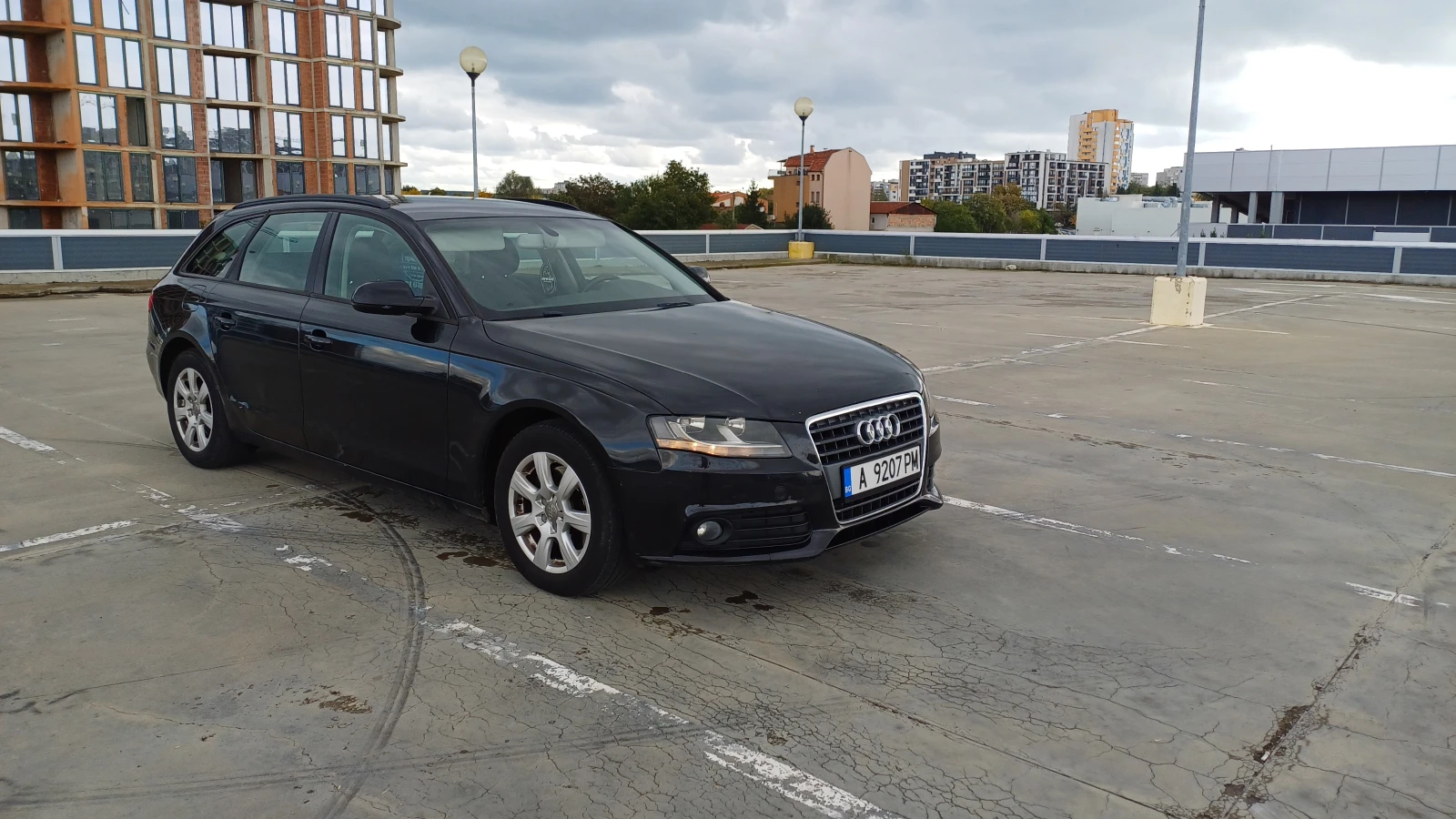 Audi A4 2.0 TDI, снимка 3 - Автомобили и джипове - 53766282