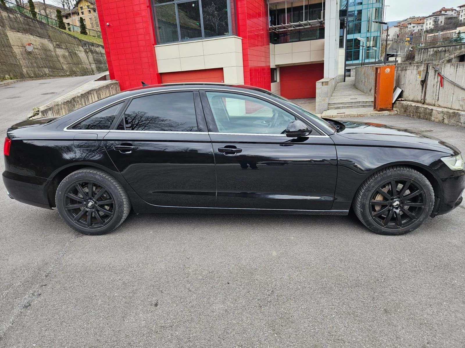 Audi A6, снимка 3 - Автомобили и джипове - 53980167