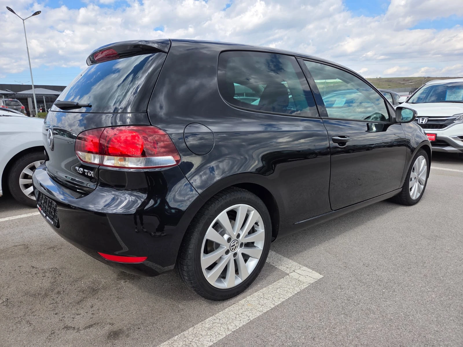 VW Golf 2.0 TDI  ЛИЗИНГ, снимка 4 - Автомобили и джипове - 54133232