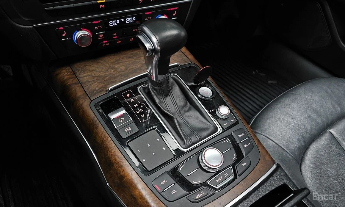 Audi A7, снимка 9 - Автомобили и джипове - 54258365