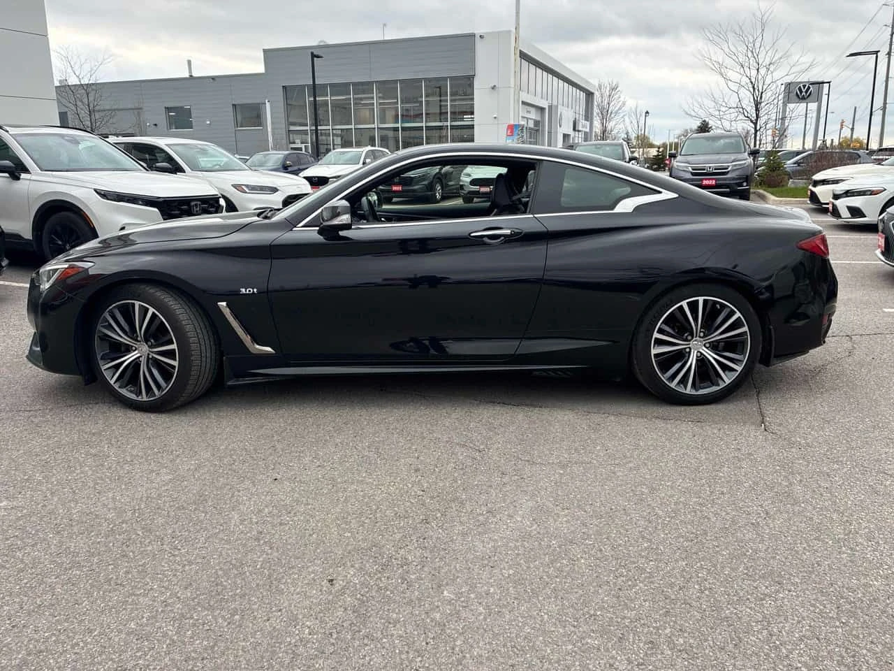 Infiniti Q 60 * 3.0t * CARFAX * 360 * KEYLESS * КЛИП НА МОТОР, снимка 2 - Автомобили и джипове - 54450879