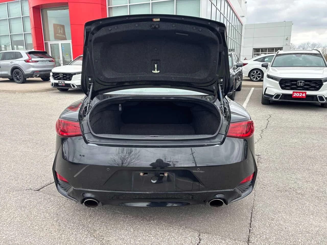 Infiniti Q 60 * 3.0t * CARFAX * 360 * KEYLESS * КЛИП НА МОТОР, снимка 15 - Автомобили и джипове - 54450879