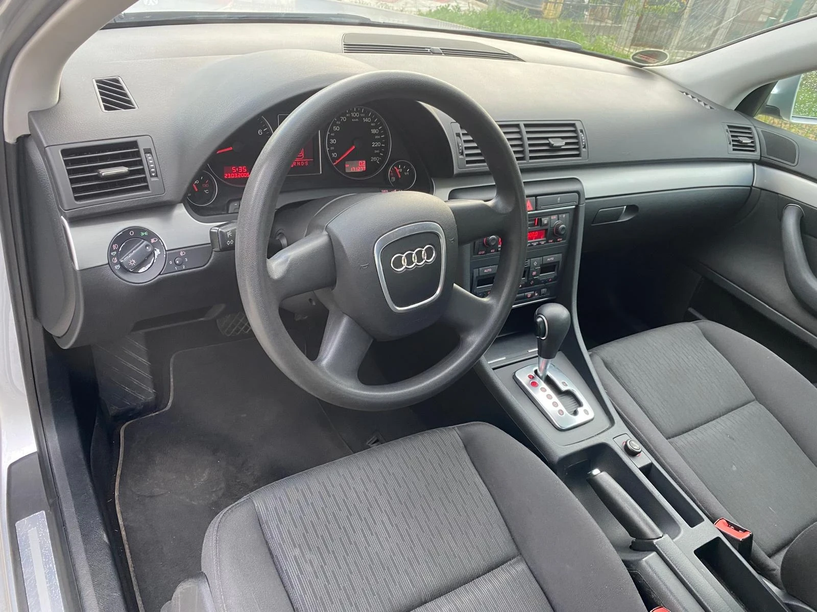 Audi A4, снимка 12 - Автомобили и джипове - 54549374