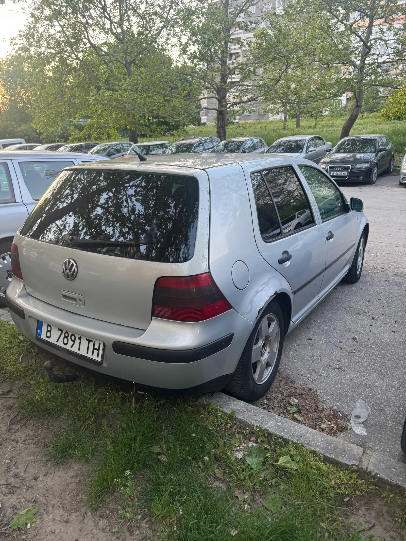 VW Golf 1.9TDI 4X4 6-ск , снимка 5 - Автомобили и джипове - 54563519