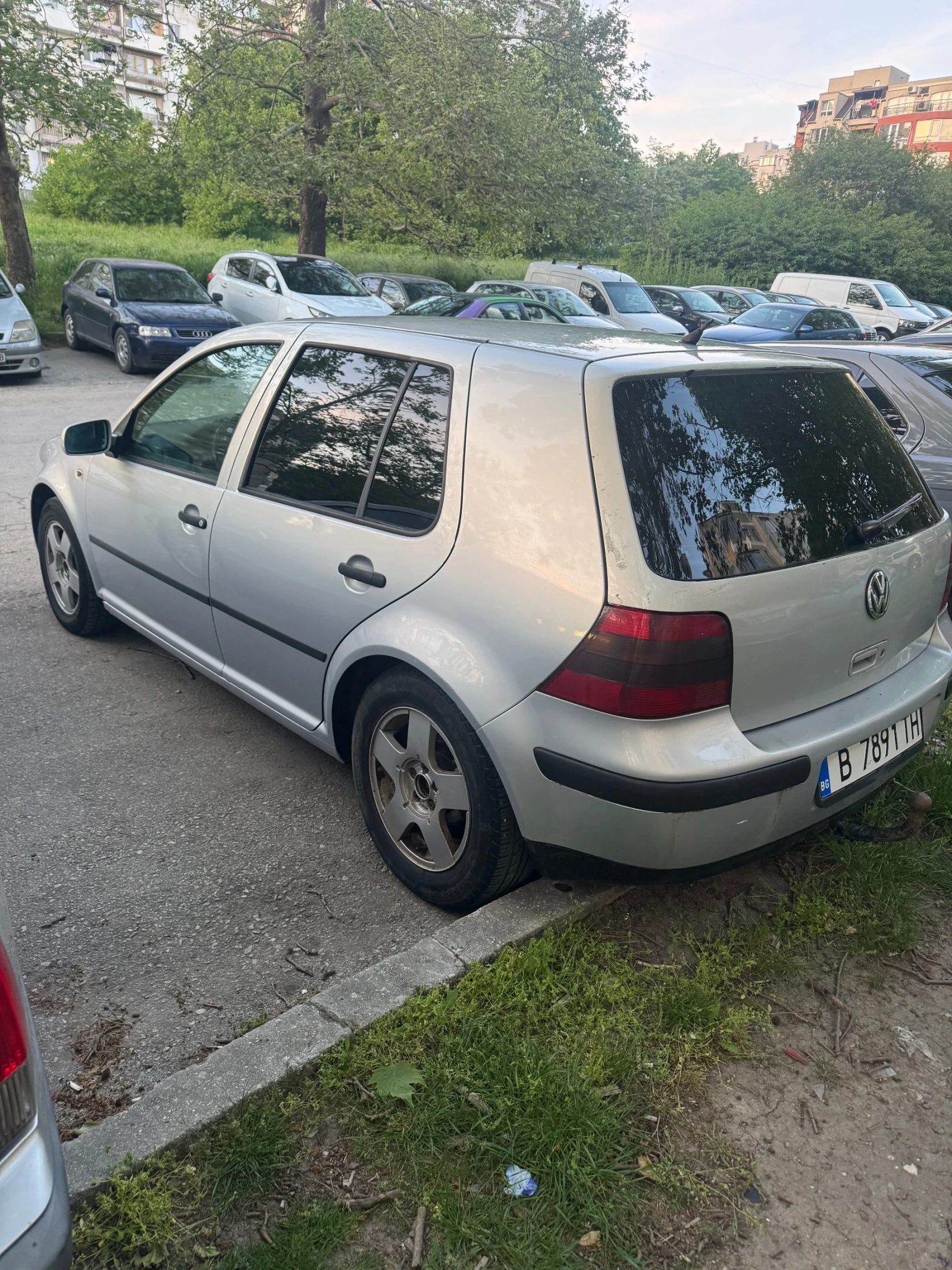 VW Golf 1.9TDI 4X4 6-ск , снимка 3 - Автомобили и джипове - 54563519