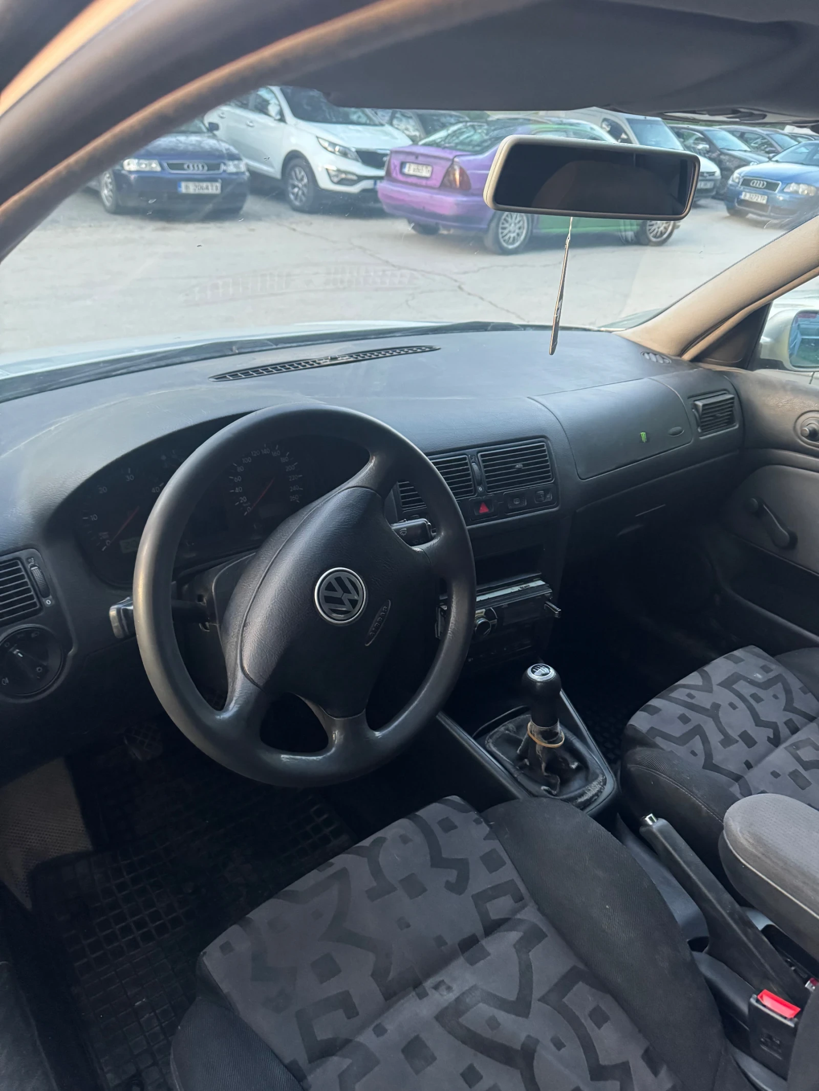 VW Golf 1.9TDI 4X4 6-ск , снимка 7 - Автомобили и джипове - 54563519