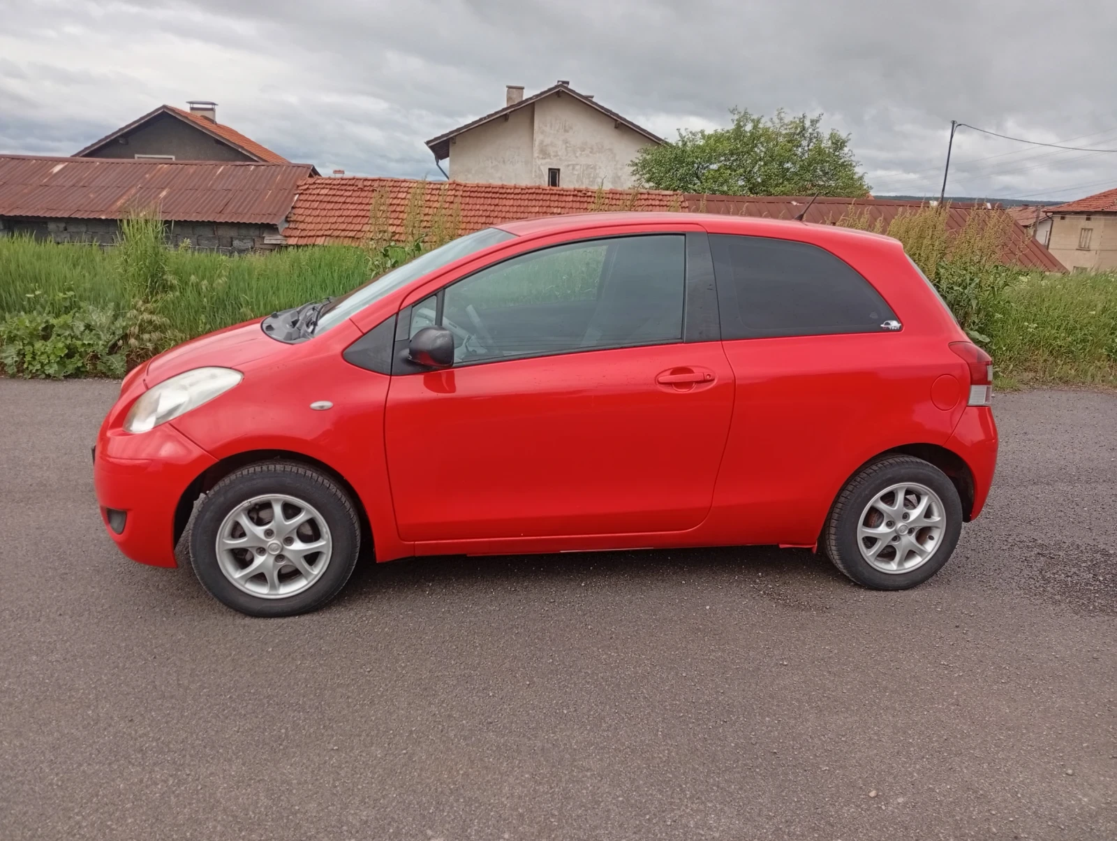 Toyota Yaris, снимка 4 - Автомобили и джипове - 54597966