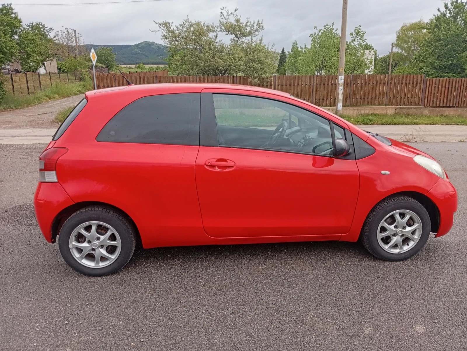 Toyota Yaris, снимка 7 - Автомобили и джипове - 54597966