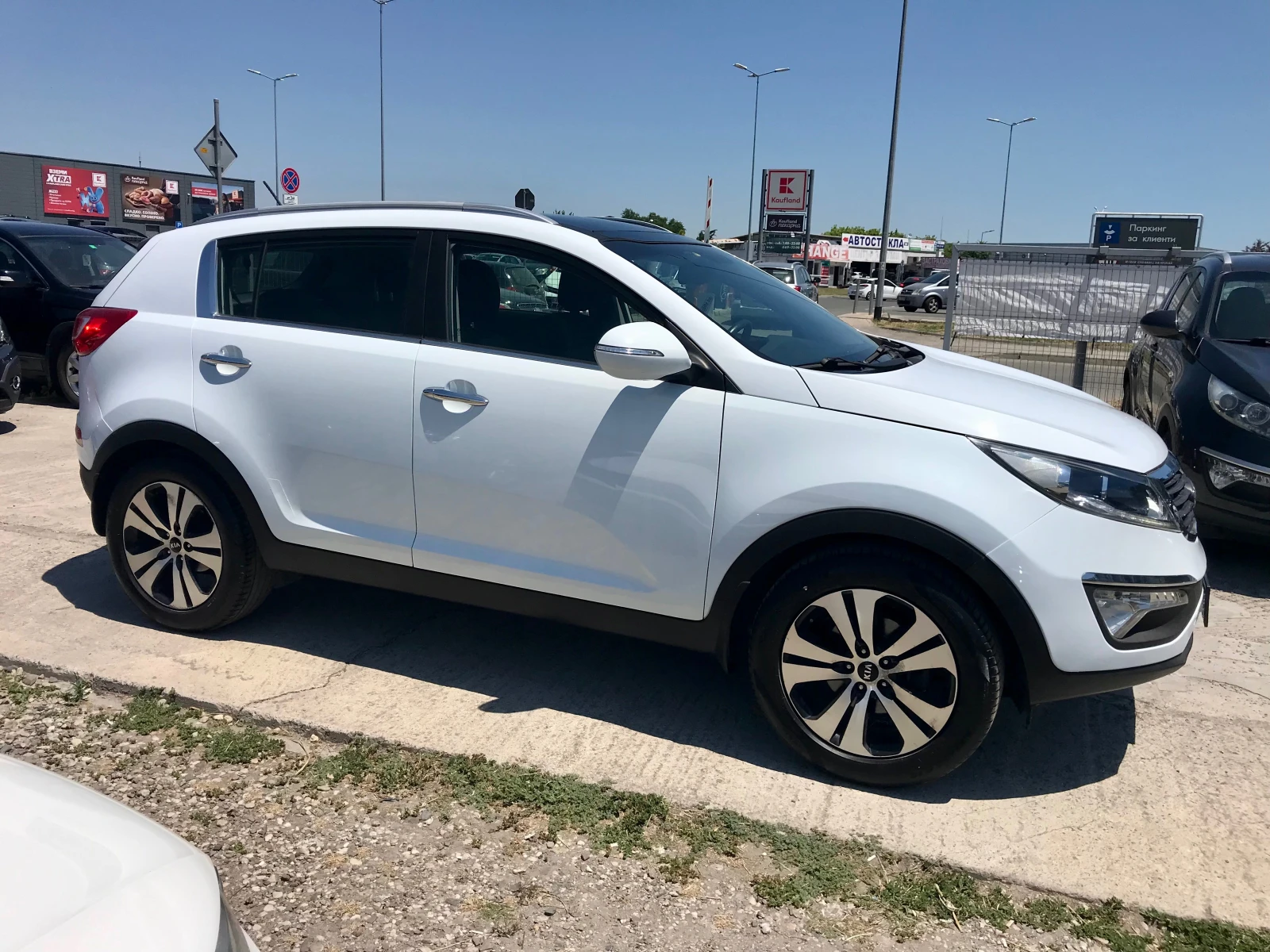 Kia Sportage 1.7d-117kc.6ck.face, снимка 8 - Автомобили и джипове - 54649726