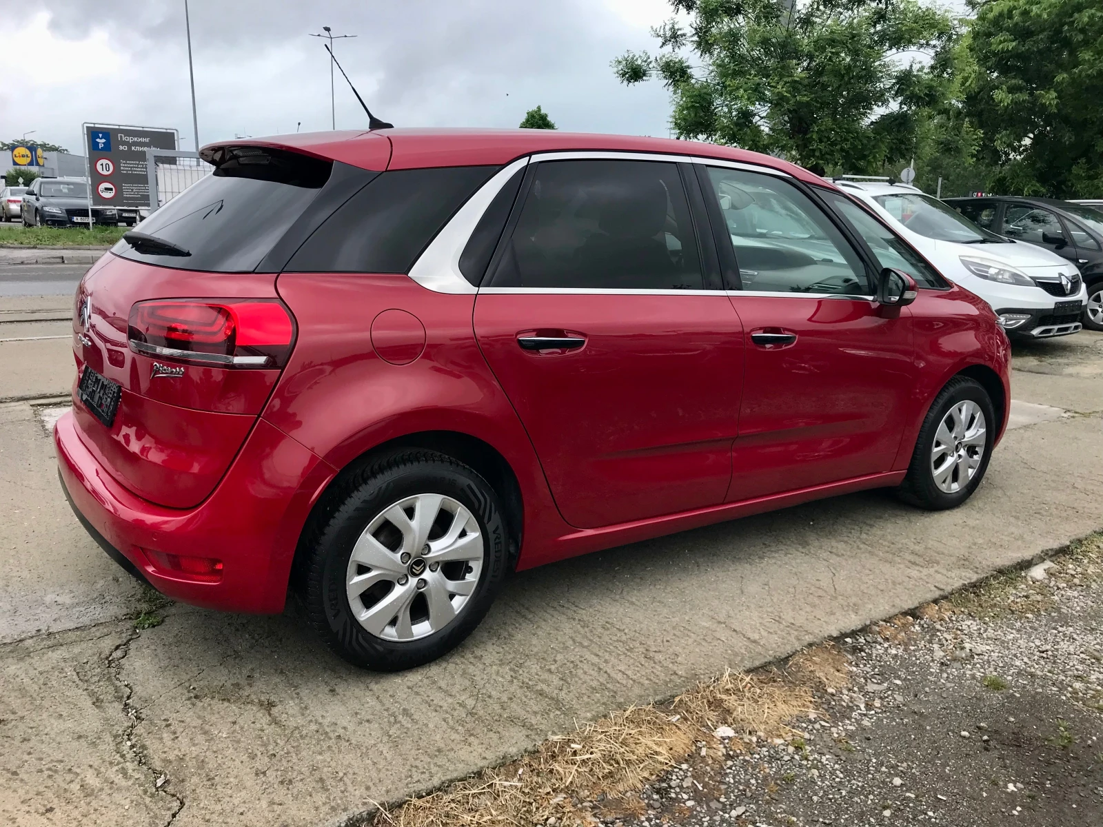 Citroen C4 Picasso 1.6HDi-AUTOM.FACE-EXCLUSIVE, снимка 8 - Автомобили и джипове - 54649726