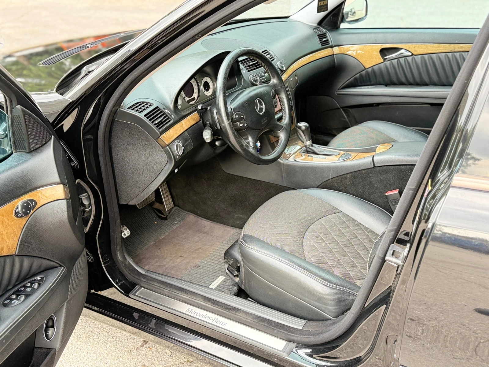 Mercedes-Benz E 320 E320 EVO, снимка 5 - Автомобили и джипове - 54761328