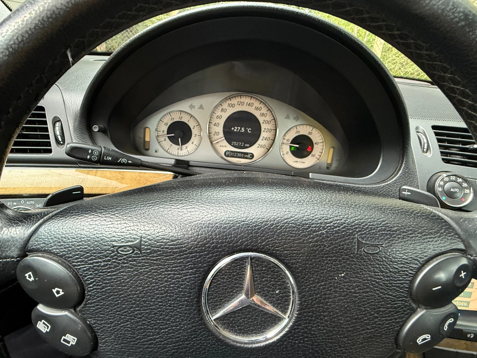 Mercedes-Benz E 320 E320 EVO, снимка 10 - Автомобили и джипове - 54761328