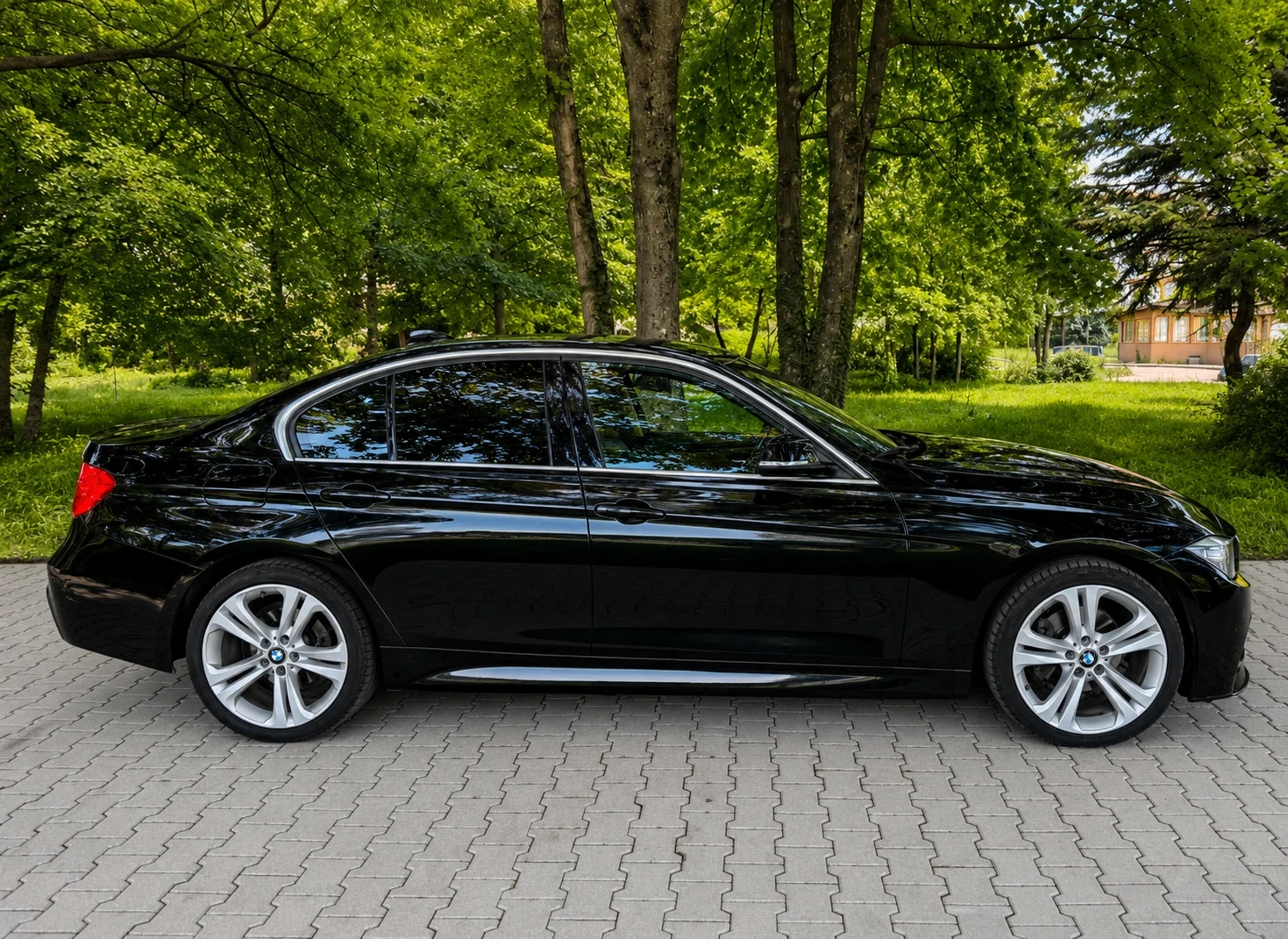 BMW 320 diesel xDrive , снимка 3 - Автомобили и джипове - 54820931