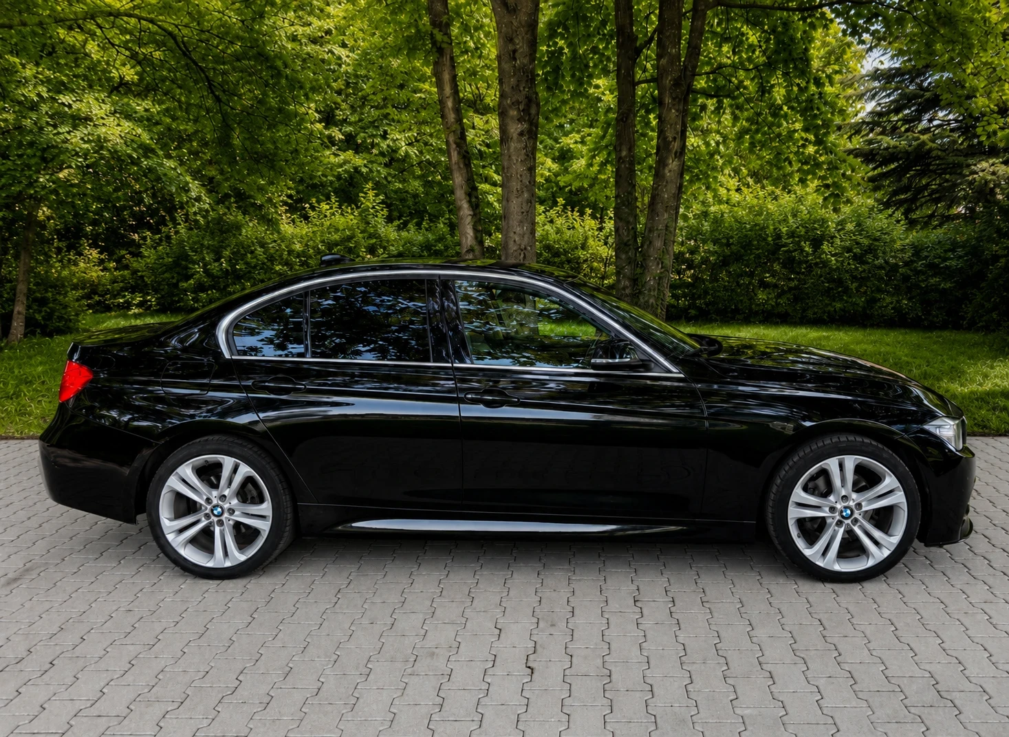 BMW 320 diesel xDrive , снимка 4 - Автомобили и джипове - 54820931