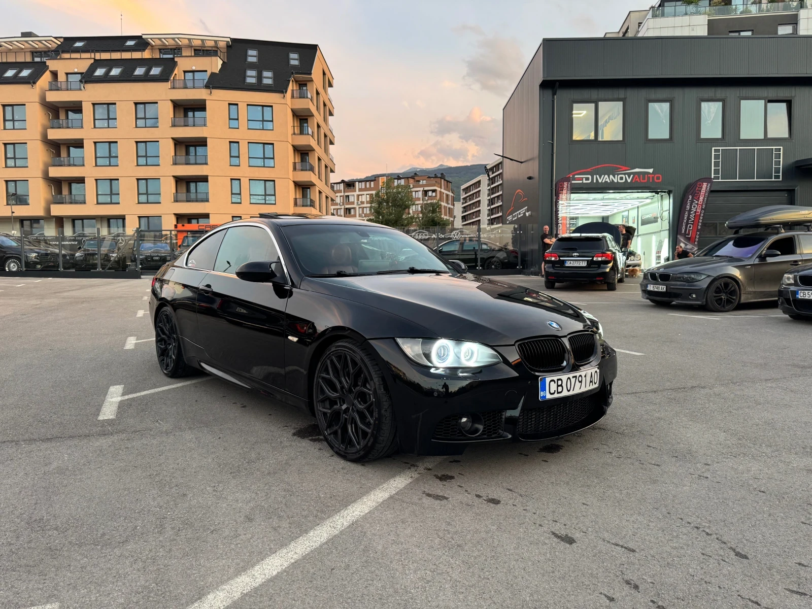 BMW 330 330d+ , снимка 2 - Автомобили и джипове - 54854723