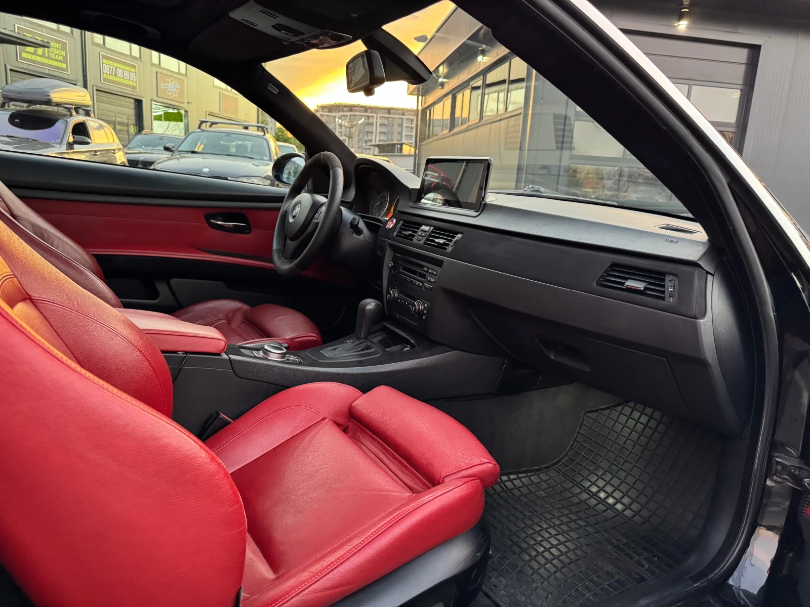 BMW 330 330d+ , снимка 6 - Автомобили и джипове - 54854723