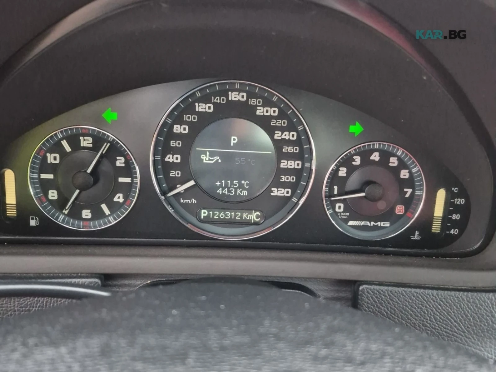 Mercedes-Benz CLK 63 AMG RED DESIGNO Перфетна Автокредит Цена до България, снимка 8 - Автомобили и джипове - 54880891