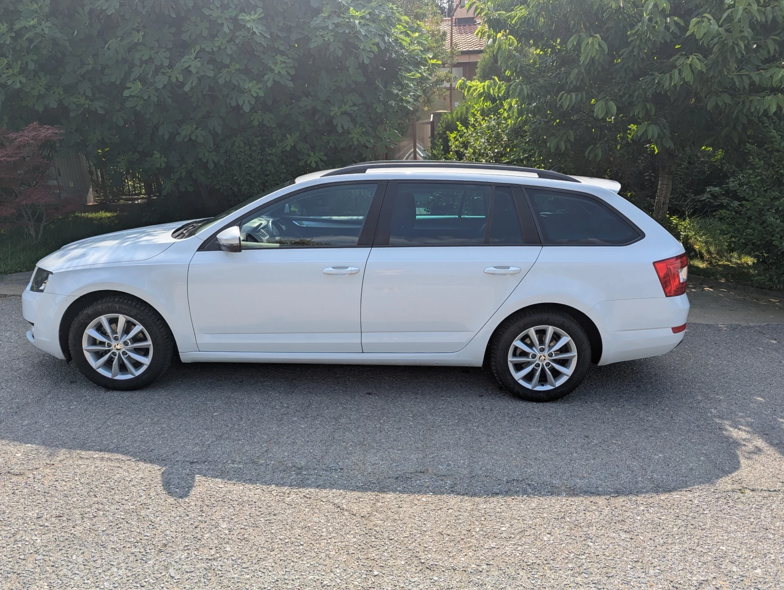 Skoda Octavia 1.4 tsi g -tec Executive, снимка 5 - Автомобили и джипове - 55061276