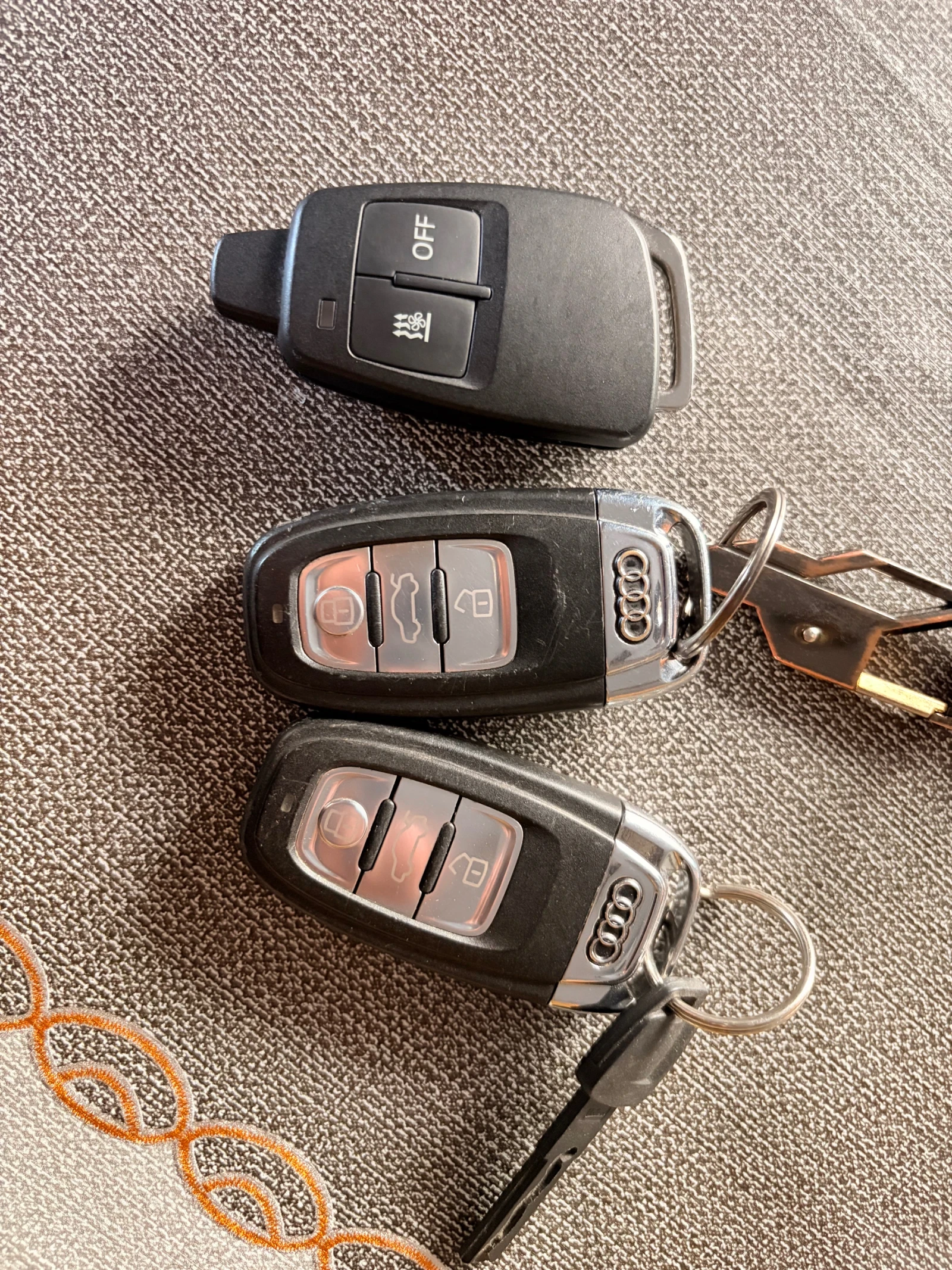 Audi A4 B8.5 3.0 TDI Quattro, снимка 14 - Автомобили и джипове - 55153385