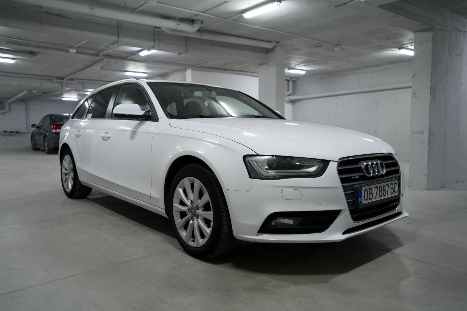 Audi A4 B8.5 3.0 TDI Quattro, снимка 9 - Автомобили и джипове - 55254835