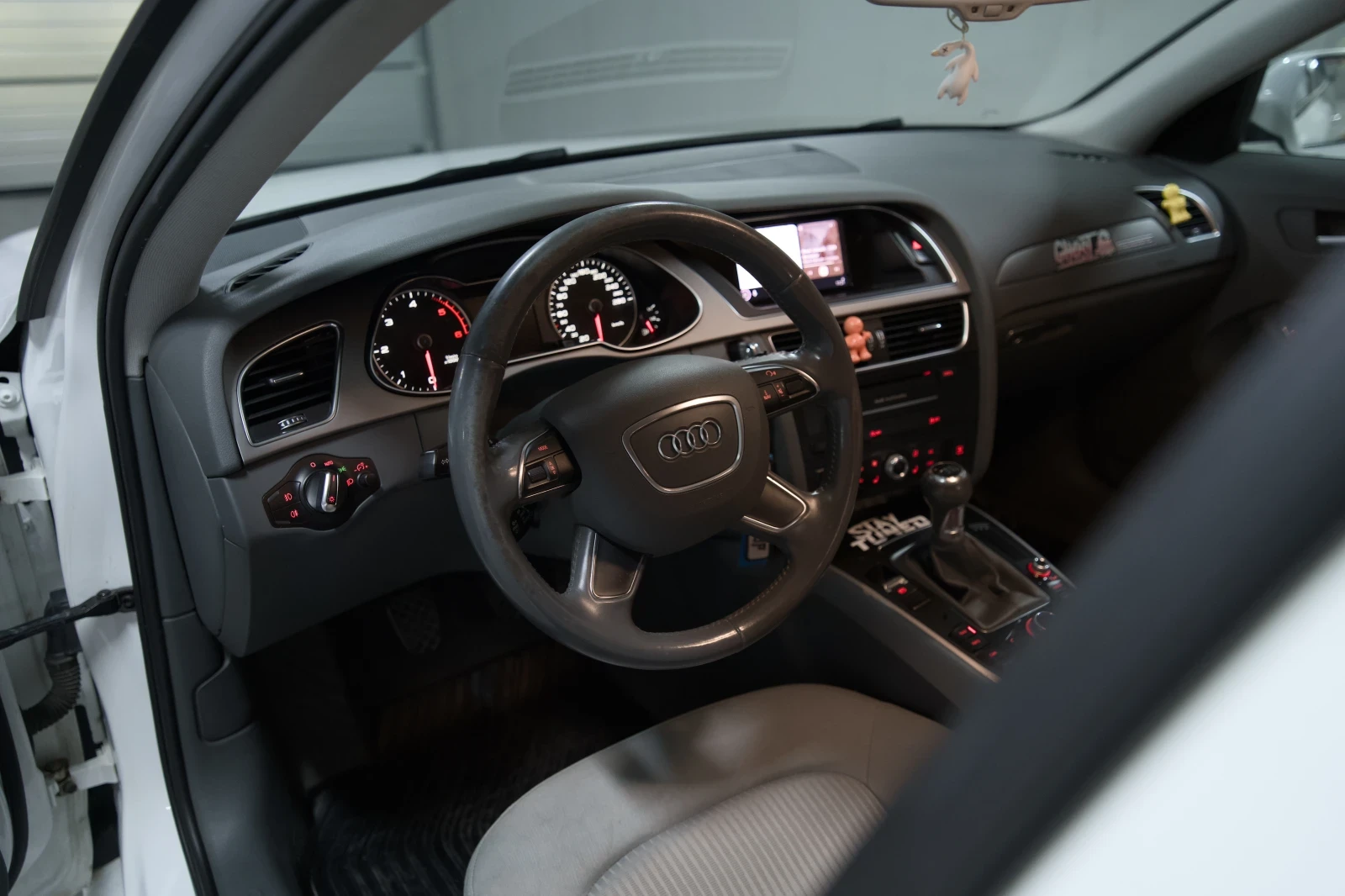 Audi A4 B8.5 3.0 TDI Quattro, снимка 10 - Автомобили и джипове - 55254835