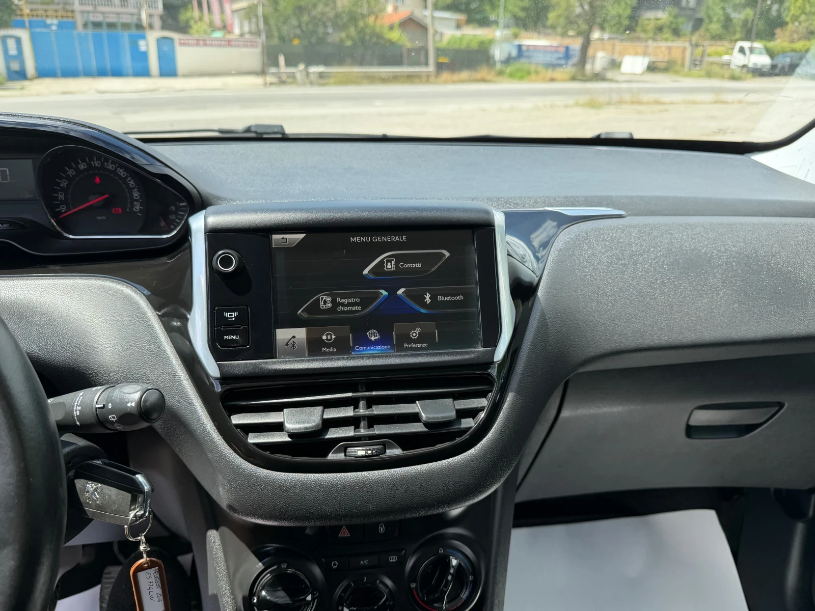 Peugeot 208 1.4 DIZEL, , снимка 17 - Автомобили и джипове - 55413120