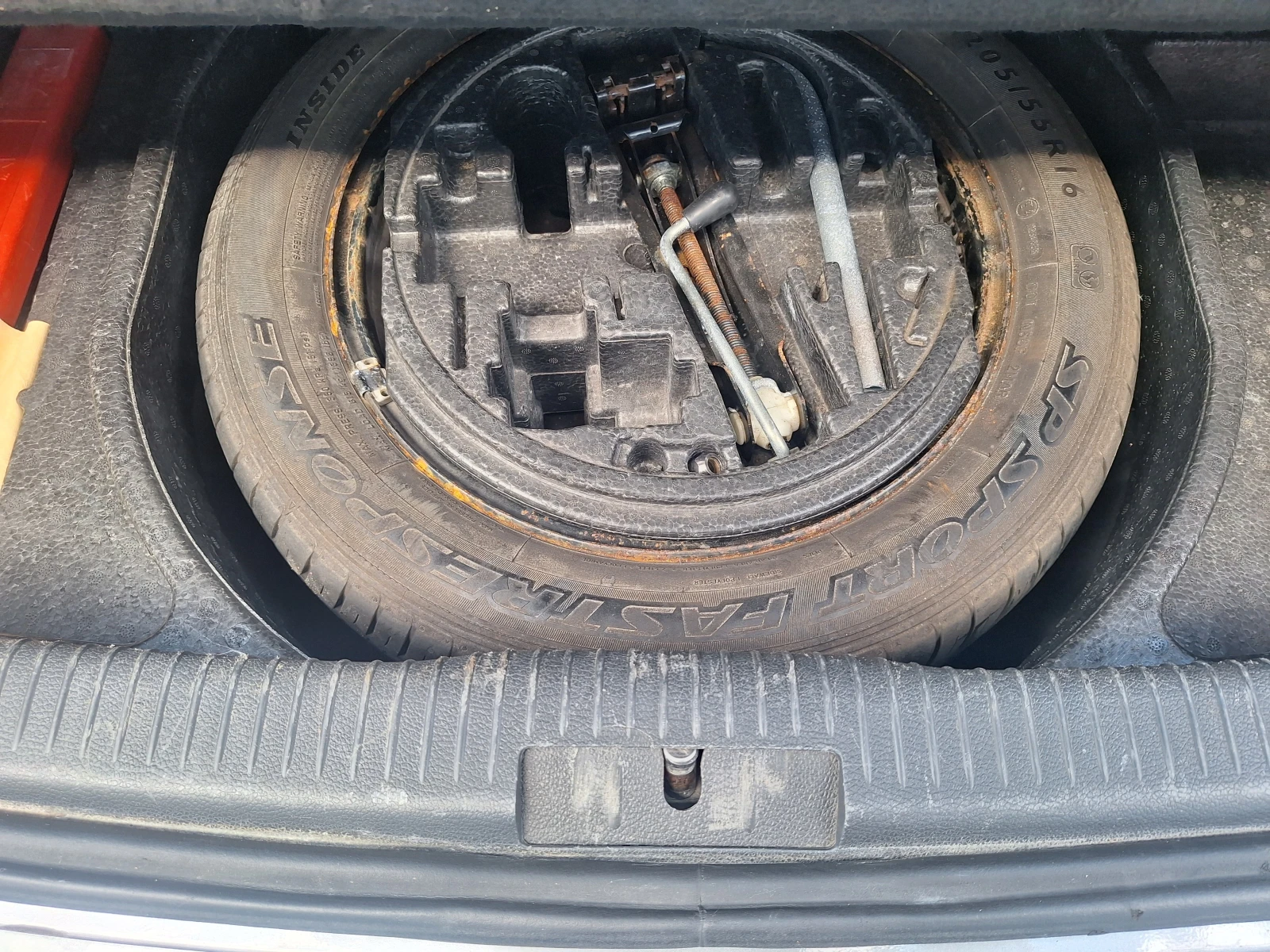 VW Golf 1.6tdi 105k.c, снимка 15 - Автомобили и джипове - 55659511