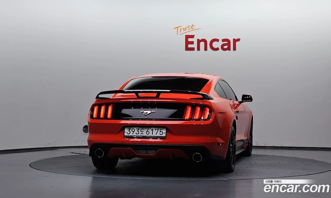 Ford Mustang Coupe, снимка 4 - Автомобили и джипове - 56120018