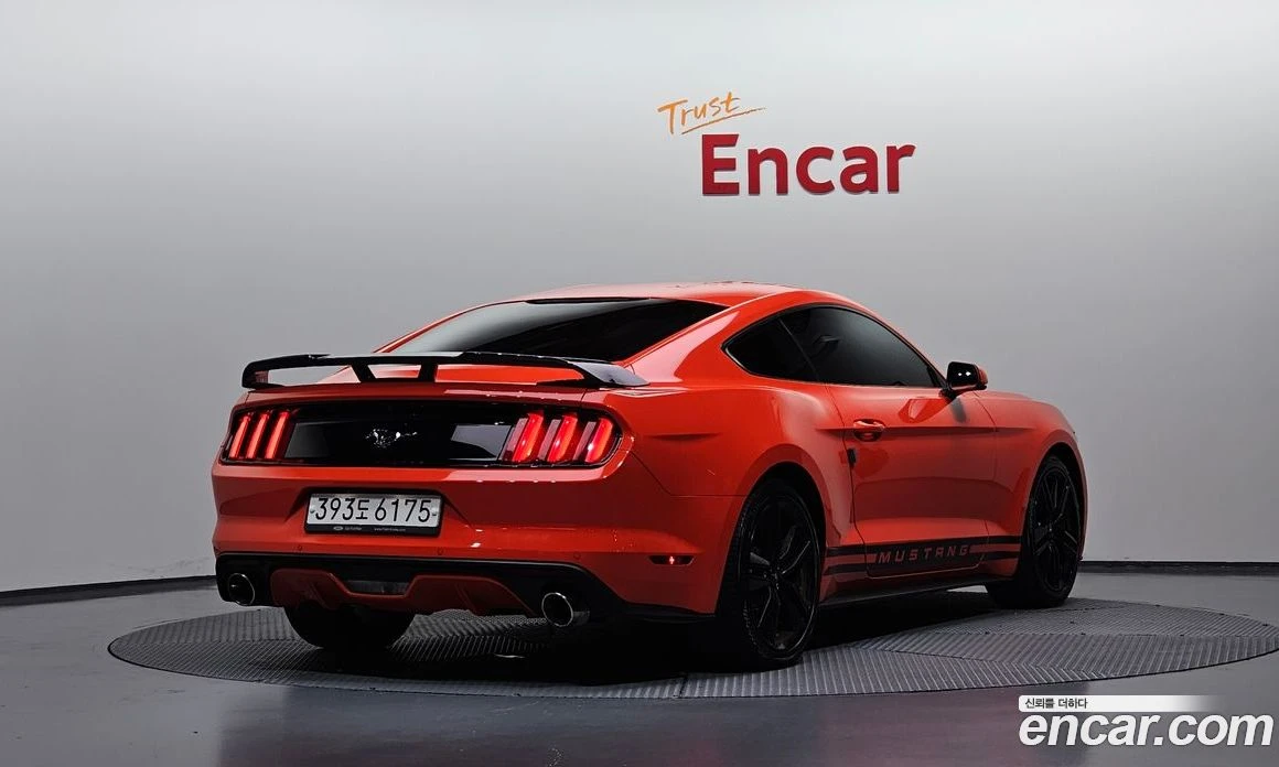 Ford Mustang Coupe, снимка 2 - Автомобили и джипове - 56120018