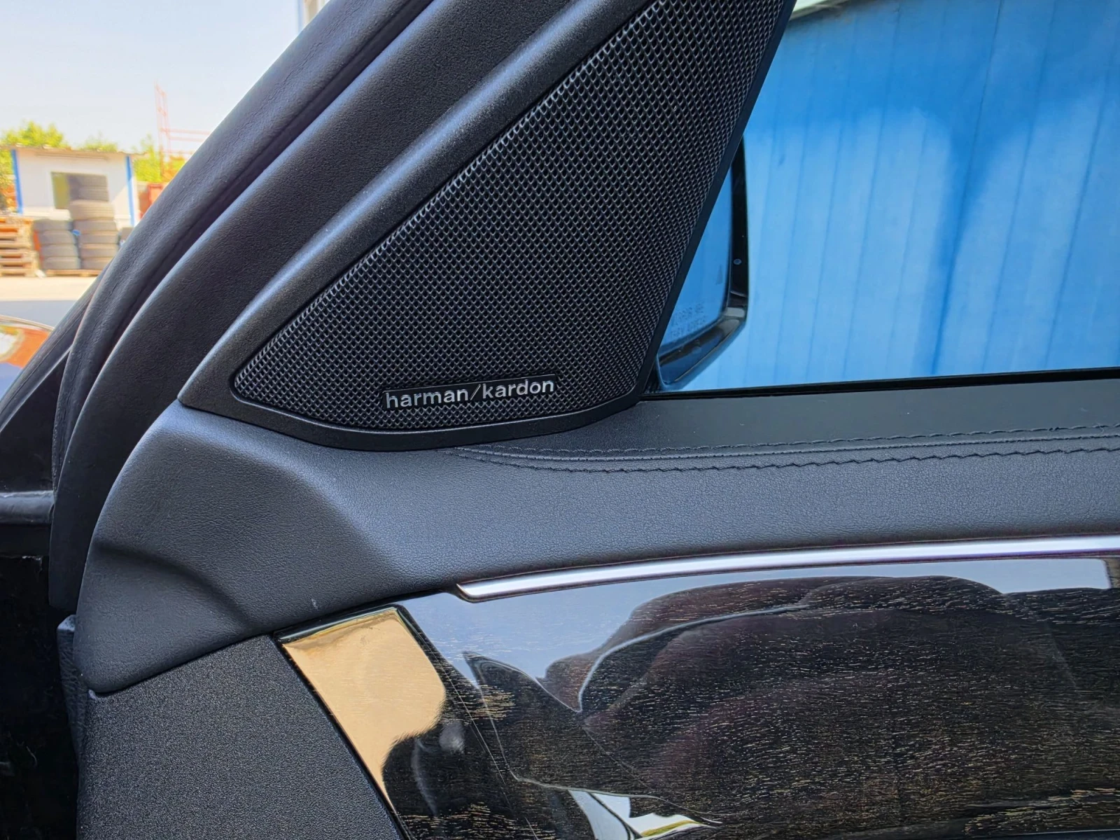 Mercedes-Benz E 350 4 MATIC, снимка 12 - Автомобили и джипове - 56232768