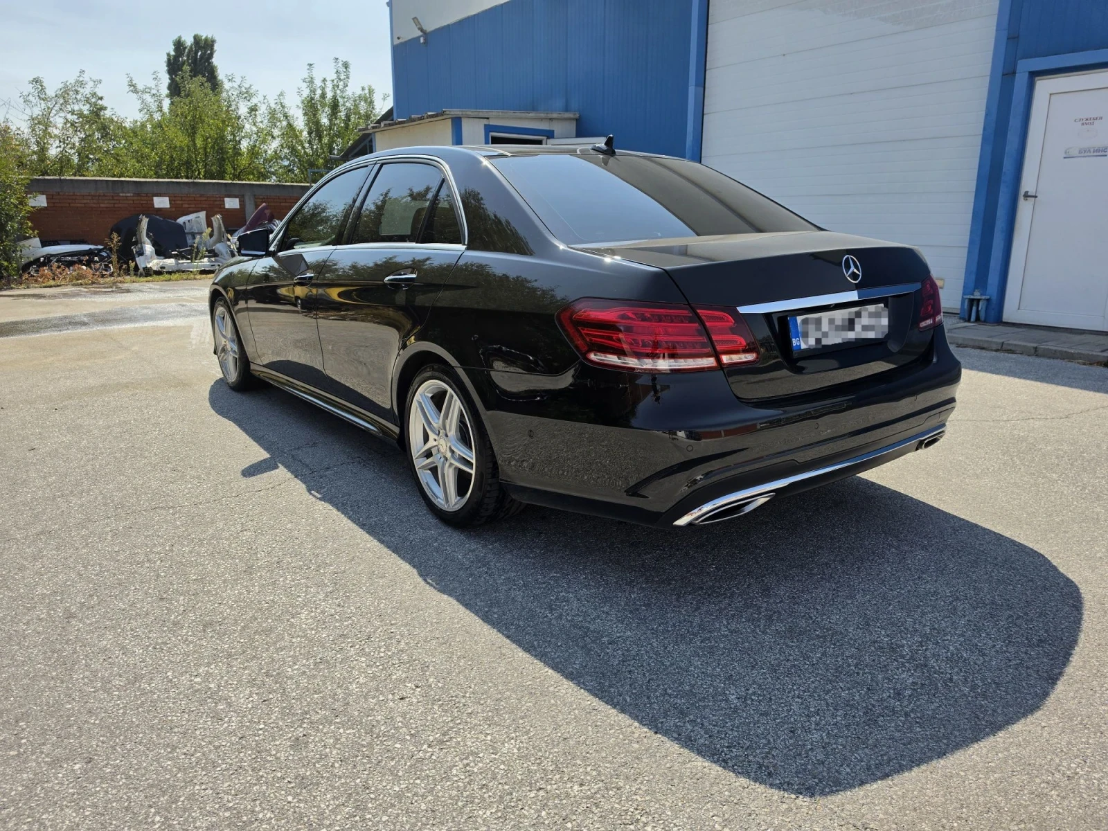 Mercedes-Benz E 350 4 MATIC, снимка 5 - Автомобили и джипове - 56232768