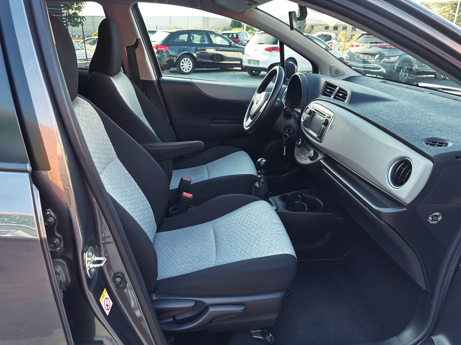 Toyota Yaris 1.4D4-D/K�����/6�� | Mobile.bg � ����������� 14