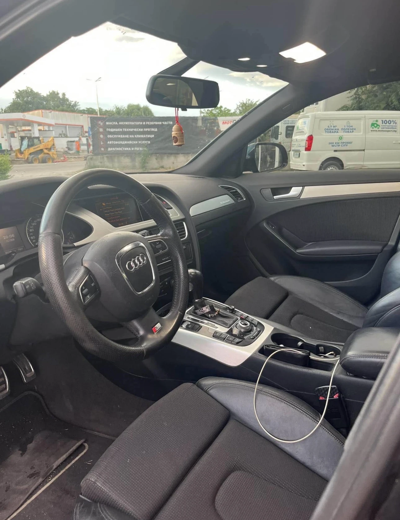 Audi A4 B8, снимка 7 - Автомобили и джипове - 56424713