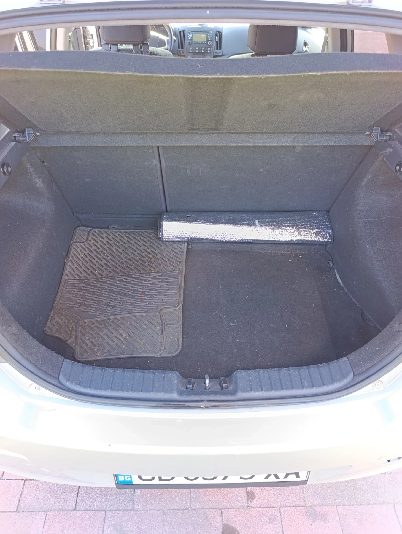 Hyundai I30, снимка 14 - Автомобили и джипове - 56701029