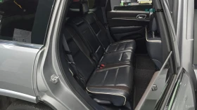 Jeep Grand cherokee 3.6 / OVERLAND / DISTRONIC / ОБДУХ / ПОДГРЕВИ , снимка 11