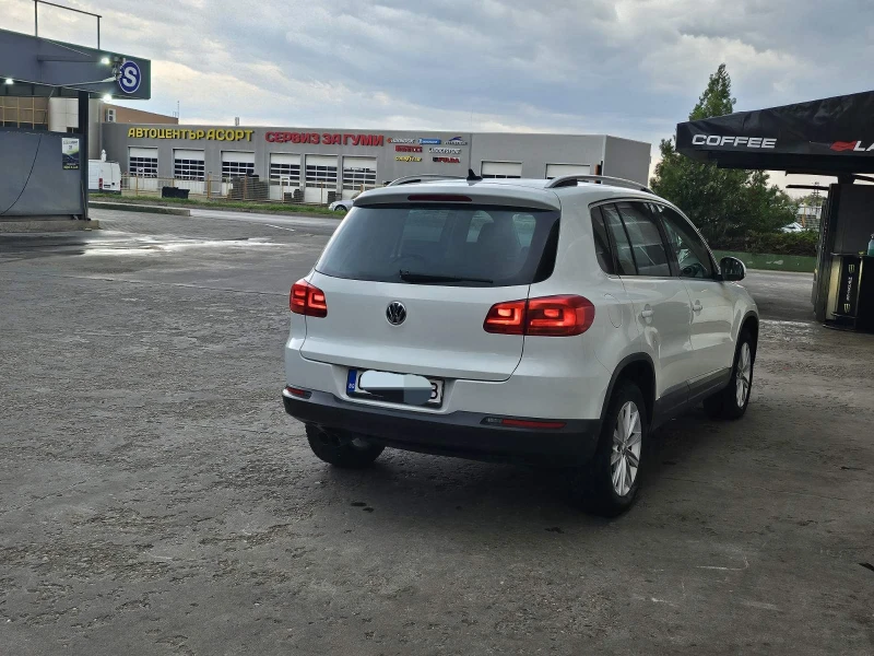 VW Tiguan, снимка 7 - Автомобили и джипове - 47395815