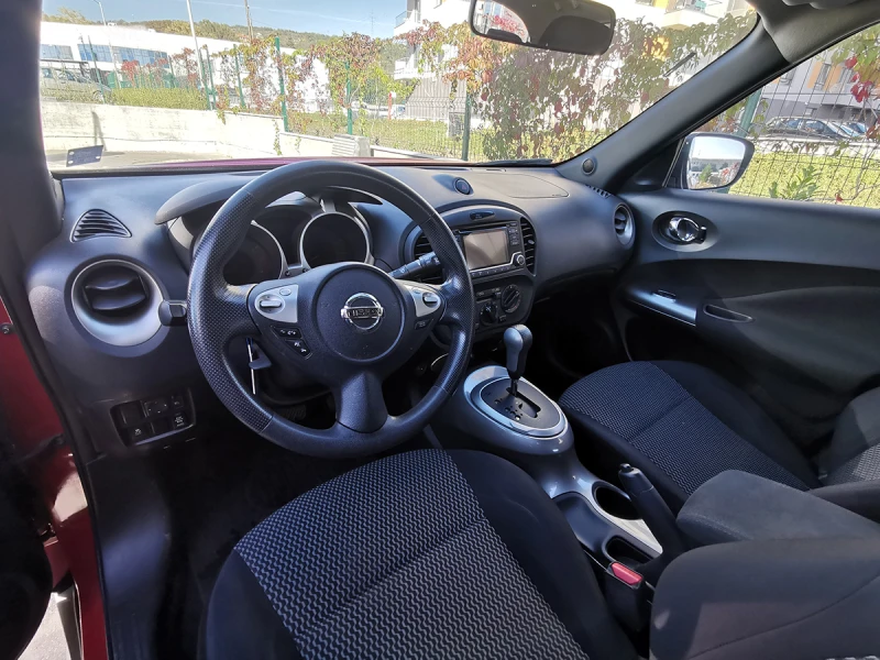 Nissan Juke 1.6 turbo, снимка 10 - Автомобили и джипове - 47781102