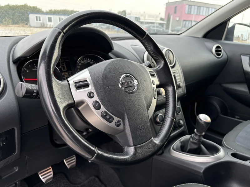 Nissan Qashqai N-TEC 1.5dCi, снимка 13 - Автомобили и джипове - 48223377