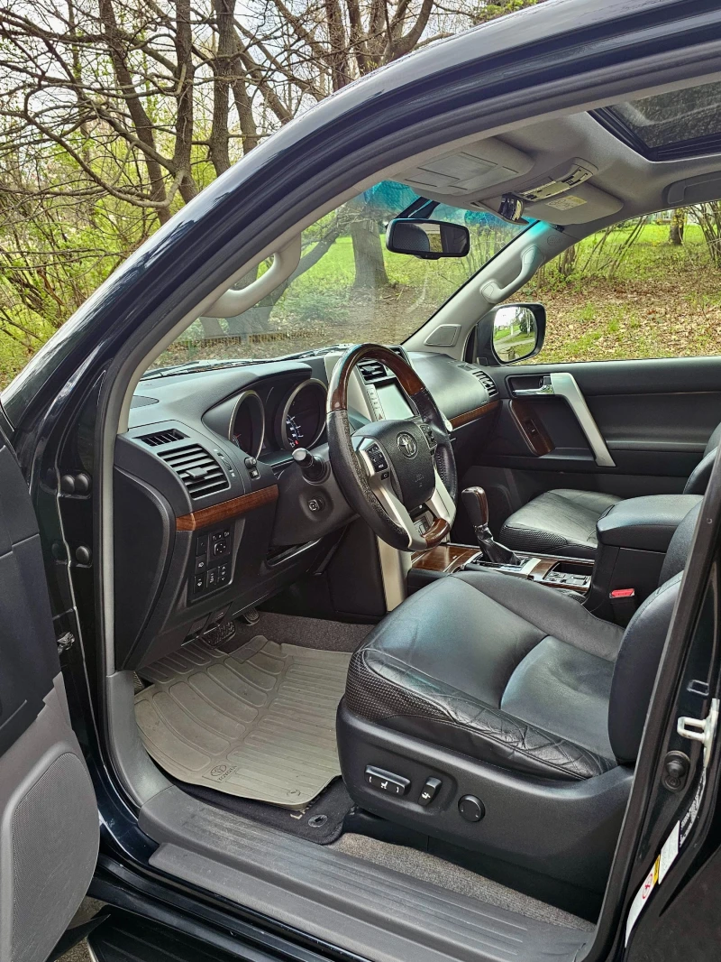 Toyota Land cruiser, снимка 5 - Автомобили и джипове - 52697760