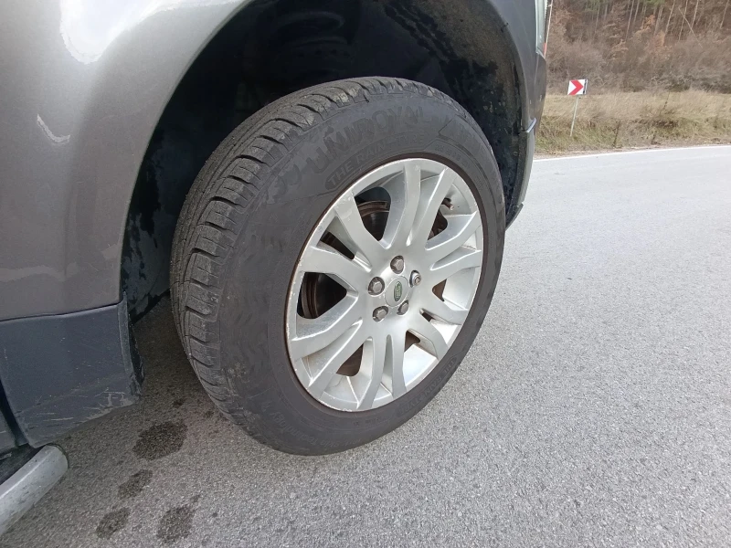 Land Rover Freelander 2.2 160кс, снимка 14 - Автомобили и джипове - 53214423