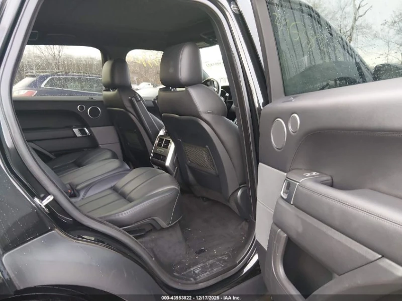 Land Rover Range Rover Sport 3l 3.0L V6 Supercharged Se, снимка 8 - Автомобили и джипове - 53238248