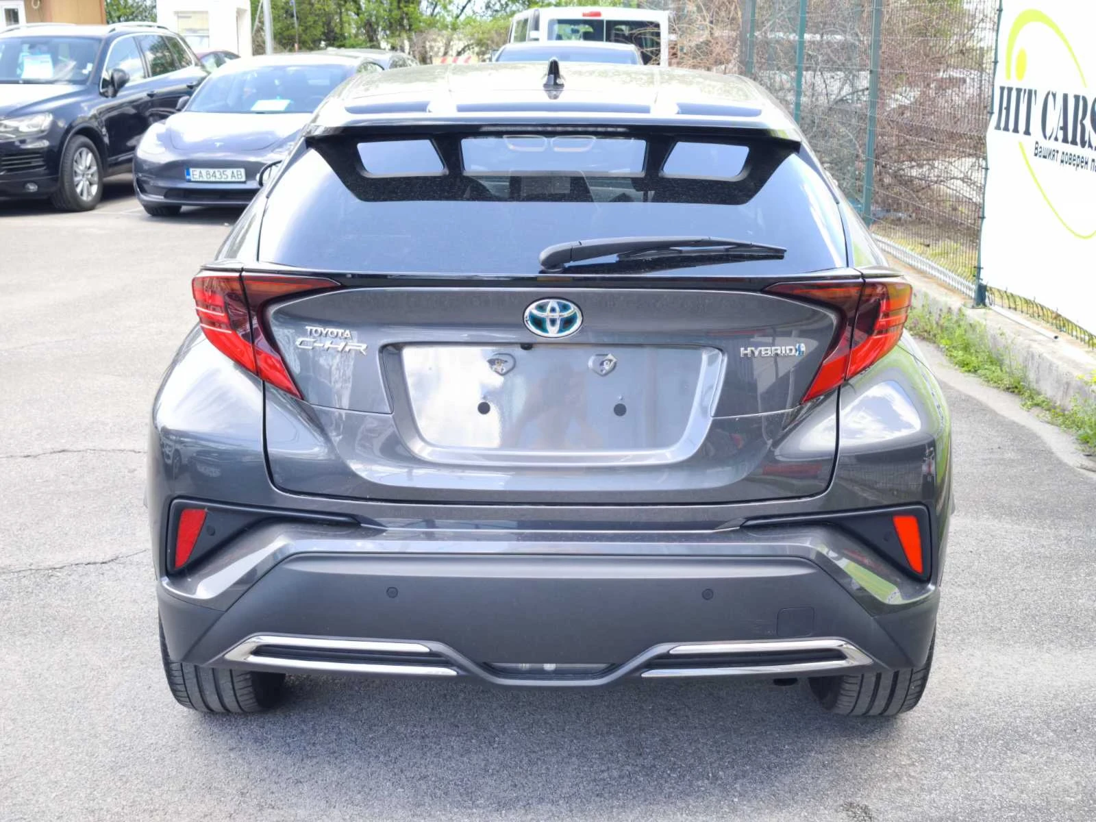 Toyota C-HR Classy Bi-Tone 2.0 hybrid - изображение 6