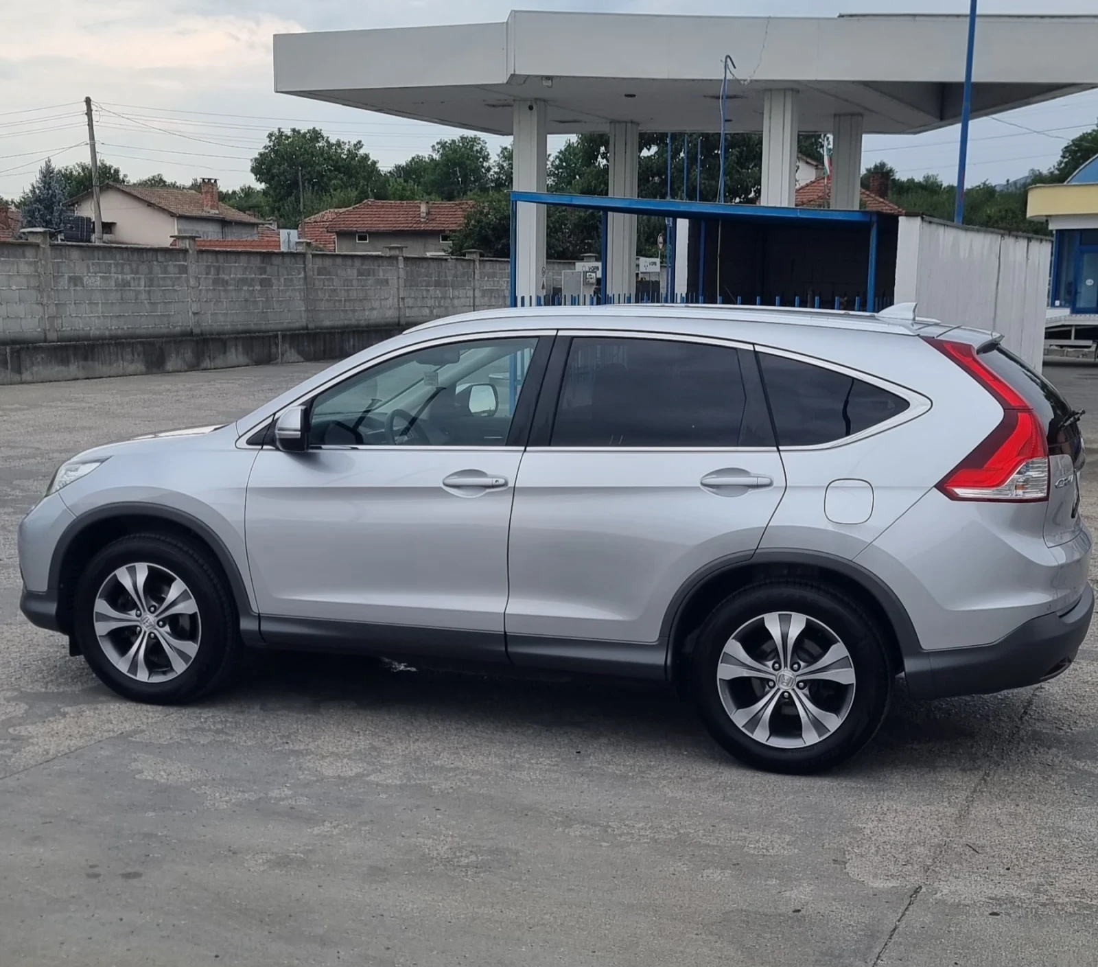 Honda Cr-v 2.2 i-dtec 150k.с. 4х4 - изображение 8