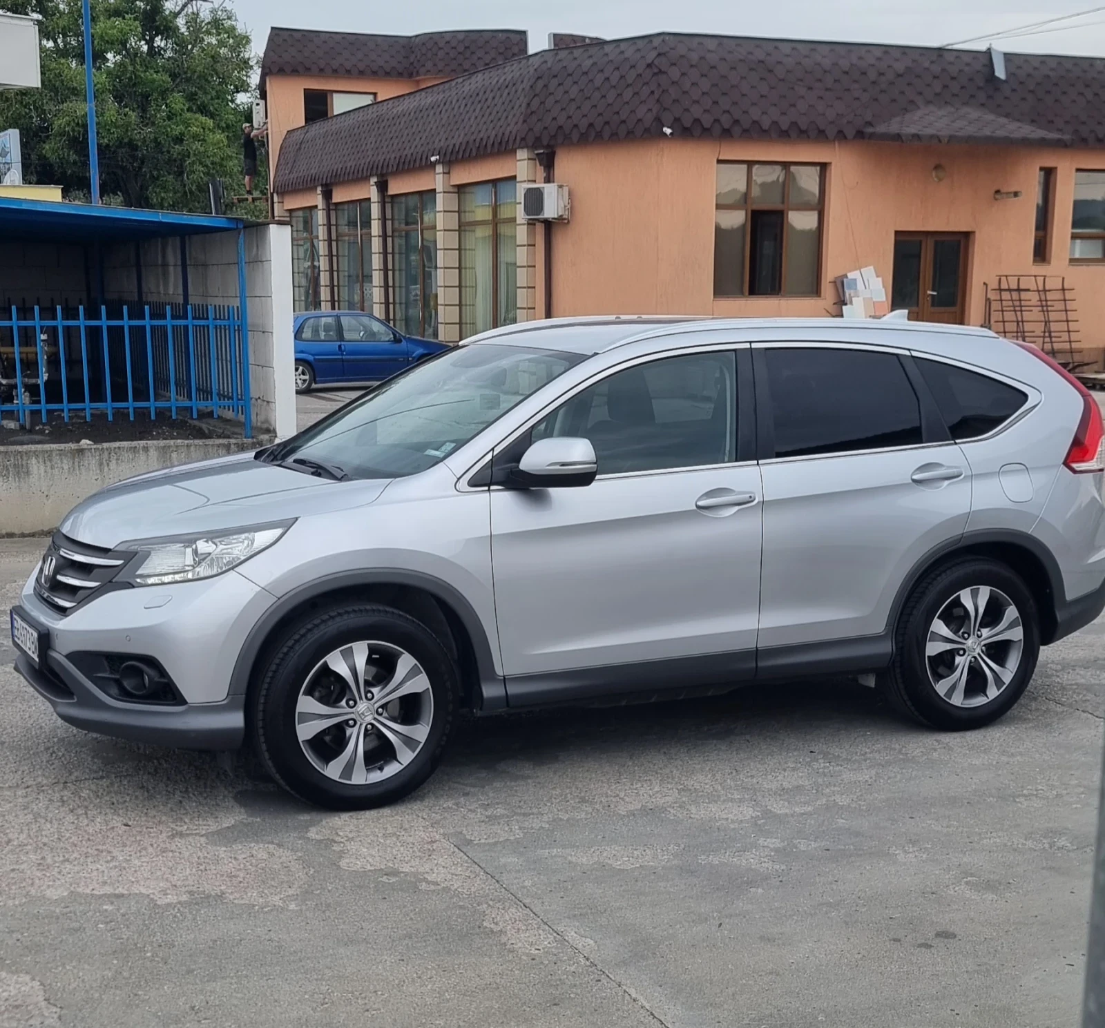Honda Cr-v 2.2 i-dtec 150k.с. 4х4 - изображение 9