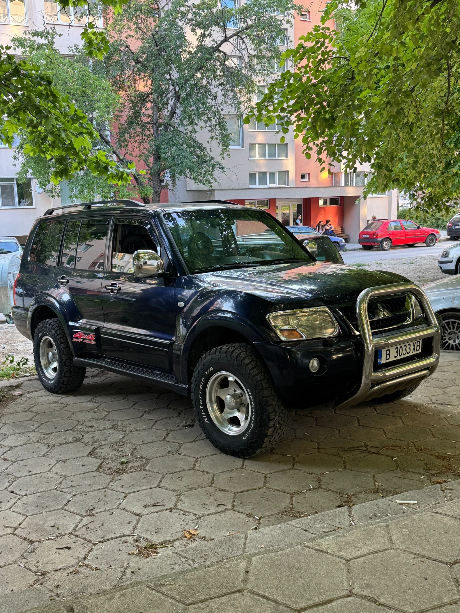 Mitsubishi Pajero GDI 3.5 - изображение 2