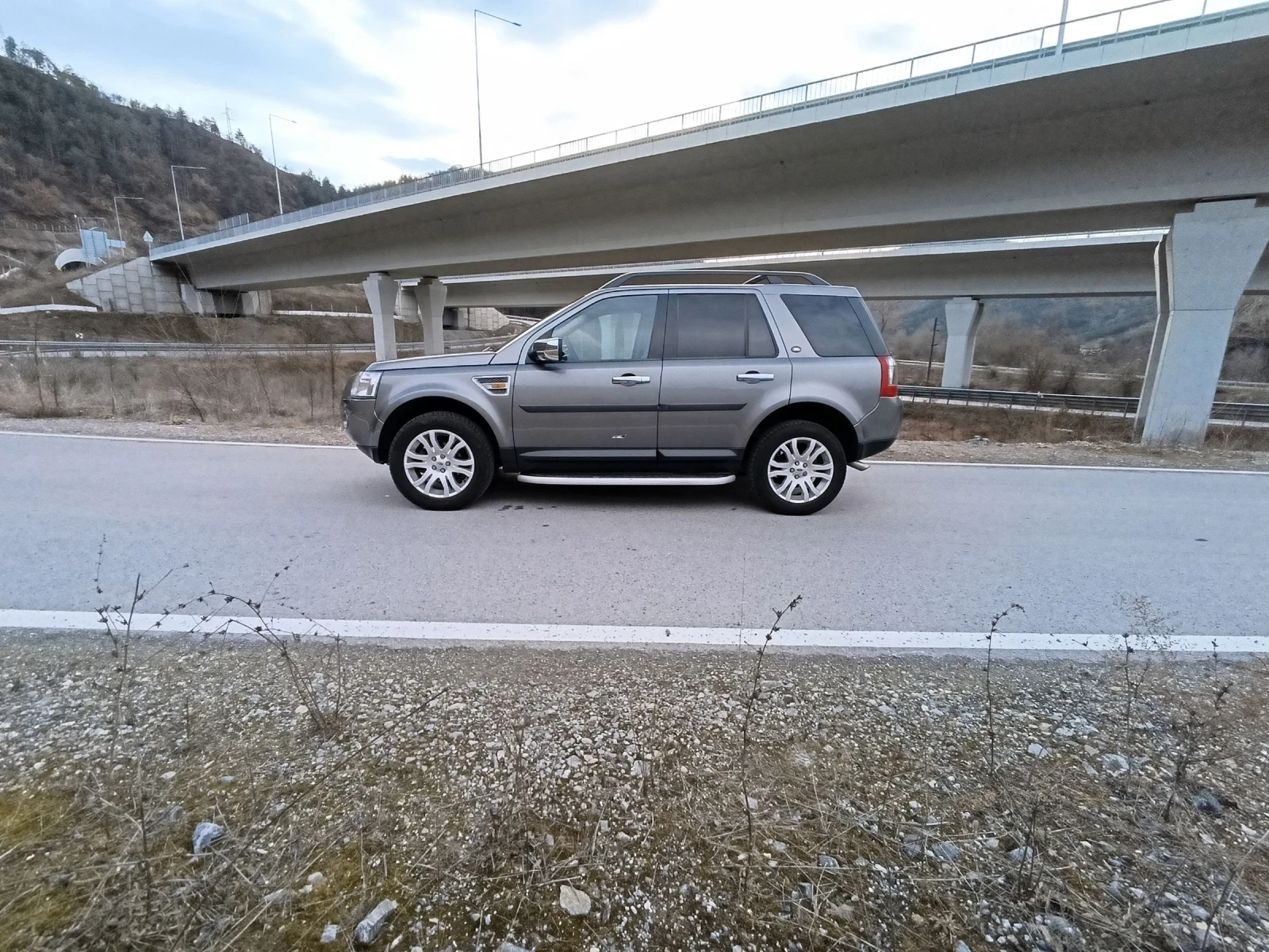 Land Rover Freelander 2.2 160кс - изображение 7